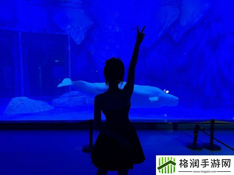 主持小悠晒照