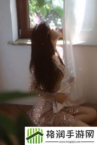 亭亭玉立国色天香四月天：漫步花海之间，领略春天的芬芳与诗意！