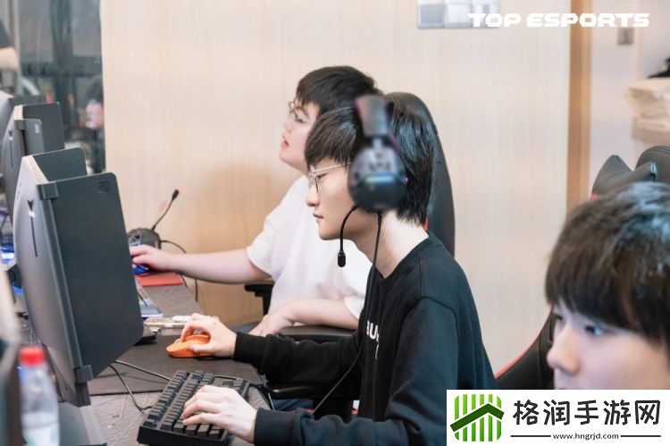 TES发布日常返图
