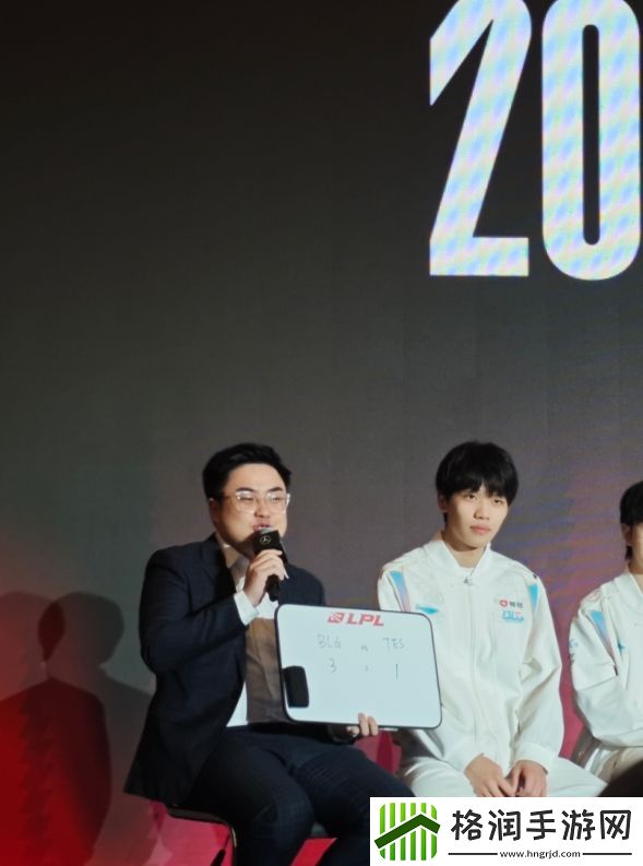 BLGvsTES双方教练给出比分预测