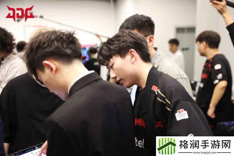 JDG赛后返图