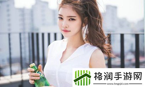 尝到了甜头两人每天都会想方设法