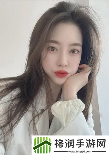 妈妈女儿齐上阵的共做月饼话亲情：家庭手工的美好记忆，让爱更浓！