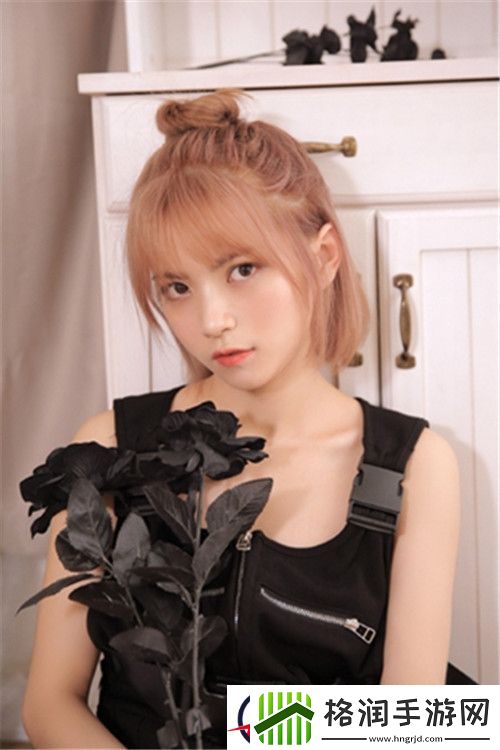 蜜丝婷大草莓和小草莓对比将不再免费