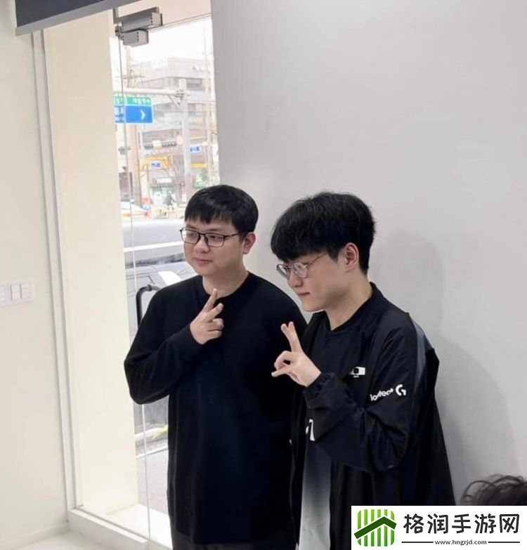 Sofm分享参加韩国电竞旅游活动照片