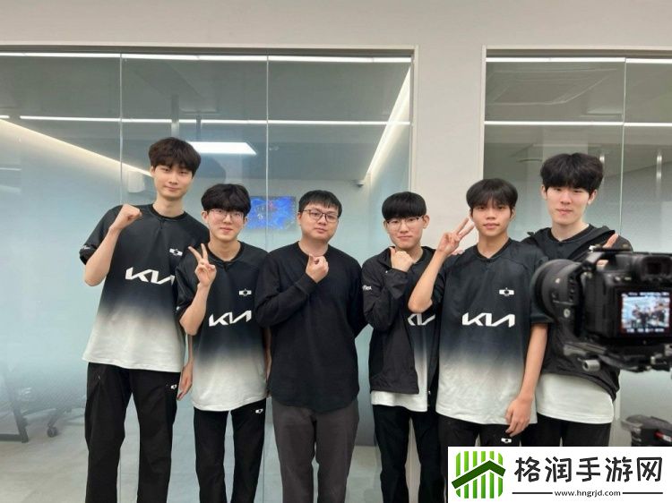 Sofm分享参加韩国电竞旅游活动照片