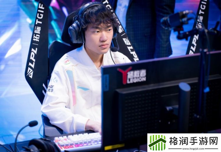 BLG公布昨日交手TT赛后返图