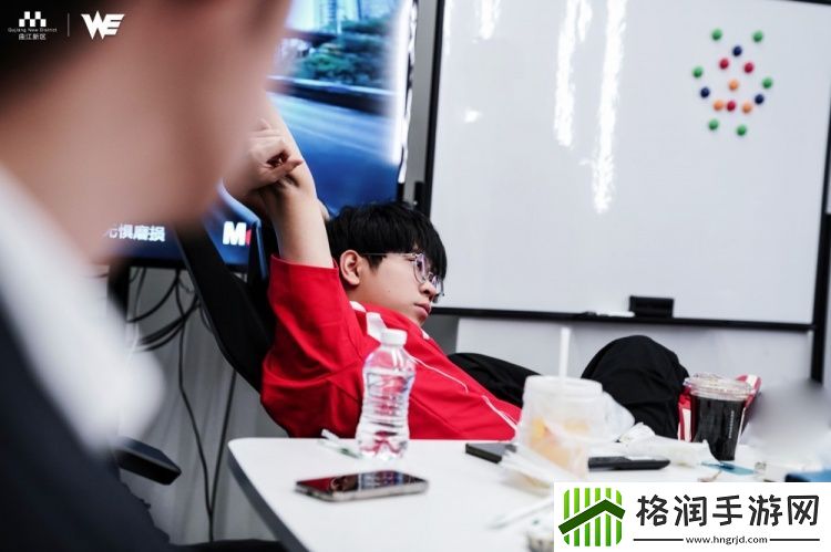 WE发布对阵JDG赛后返图