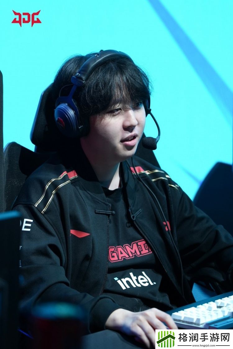 JDG官博发布赛前返图