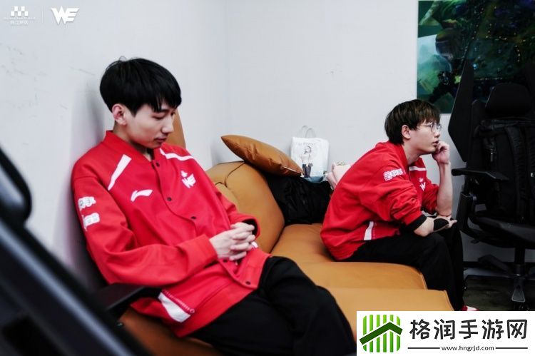 WE发布对阵JDG赛后返图