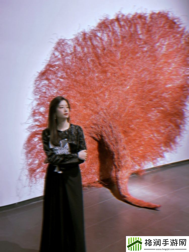 主持张小薇晒照