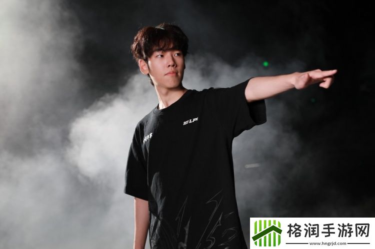 LNG分享世界赛出征主题片拍摄花絮