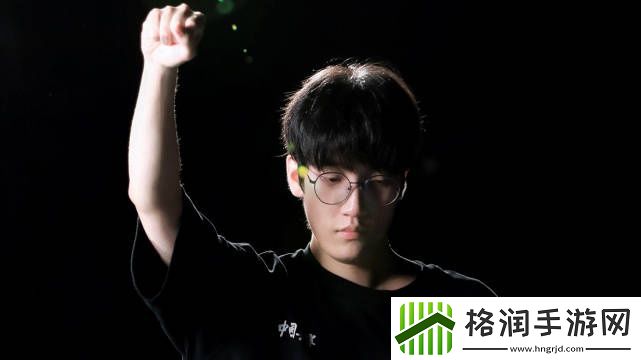 LNG发布S赛出征主题片一麒当先Tarzan篇