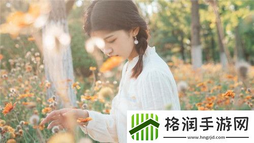 开会时躲在桌子下运动