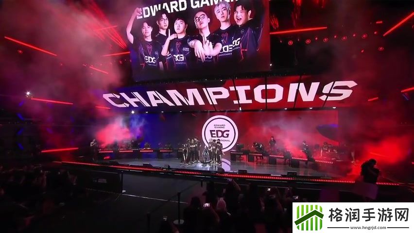 EDG夺冠采访Smoggy