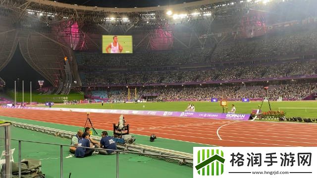 柬埔寨选手参加万米决赛被套三圈全场观众为其加油