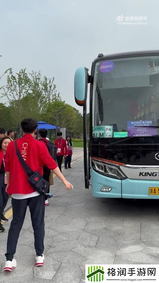 亚运会LOL八强淘汰赛9点中国队vs中国澳门队！中国队抵达！