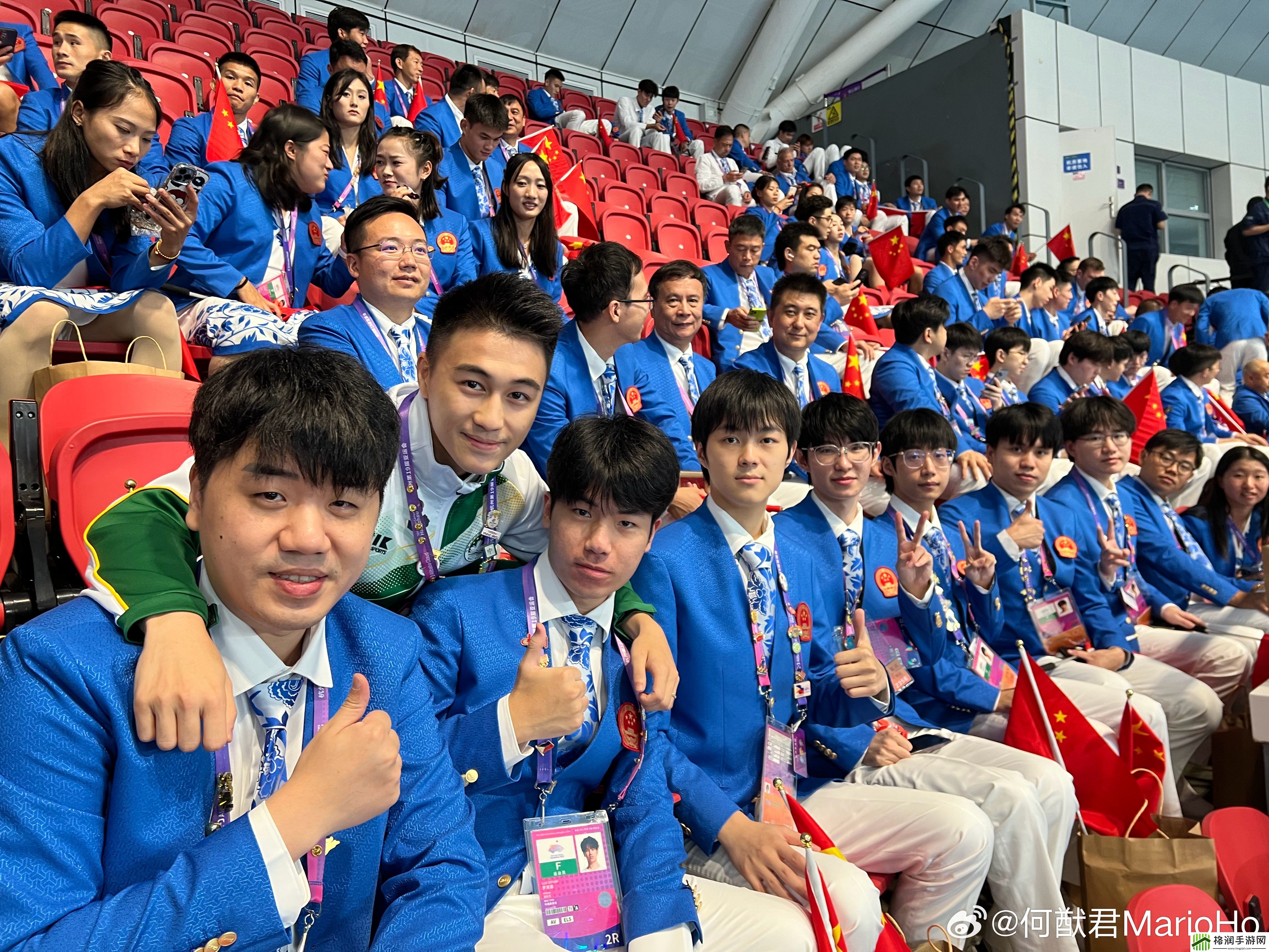 何猷君更新社交媒体