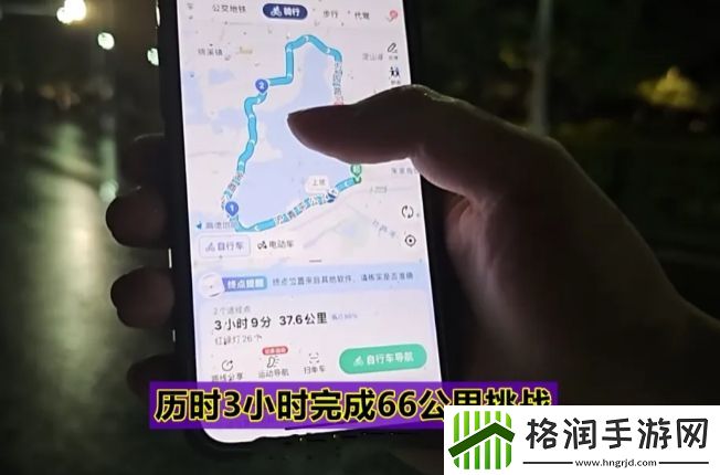 Uzi联动户外大主播童锦程两人热度爆炸乌兹收礼5.8W弹幕超10W！