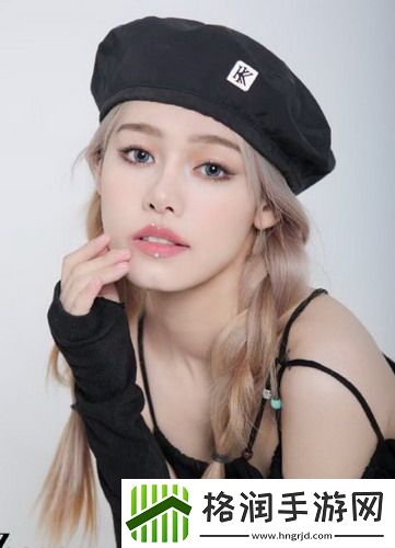 青青河边草高清免费版新闻：经典影视重现荧幕，带你回味无尽的温情与感动！