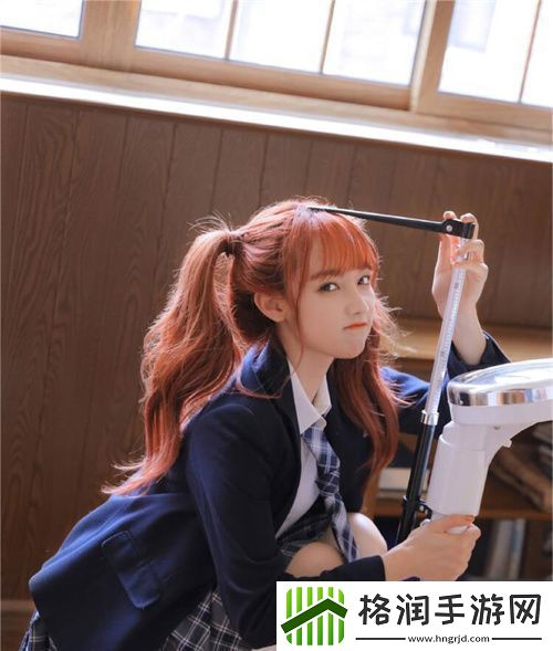 往小洞里放水果榨果汁会怎样