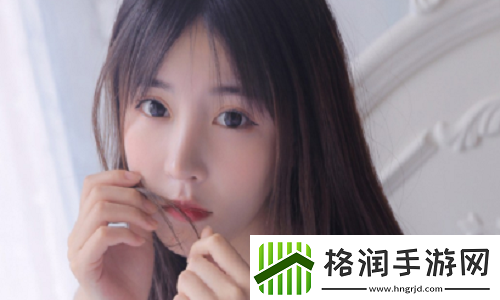 秘书刚开始拒绝后来慢慢接受