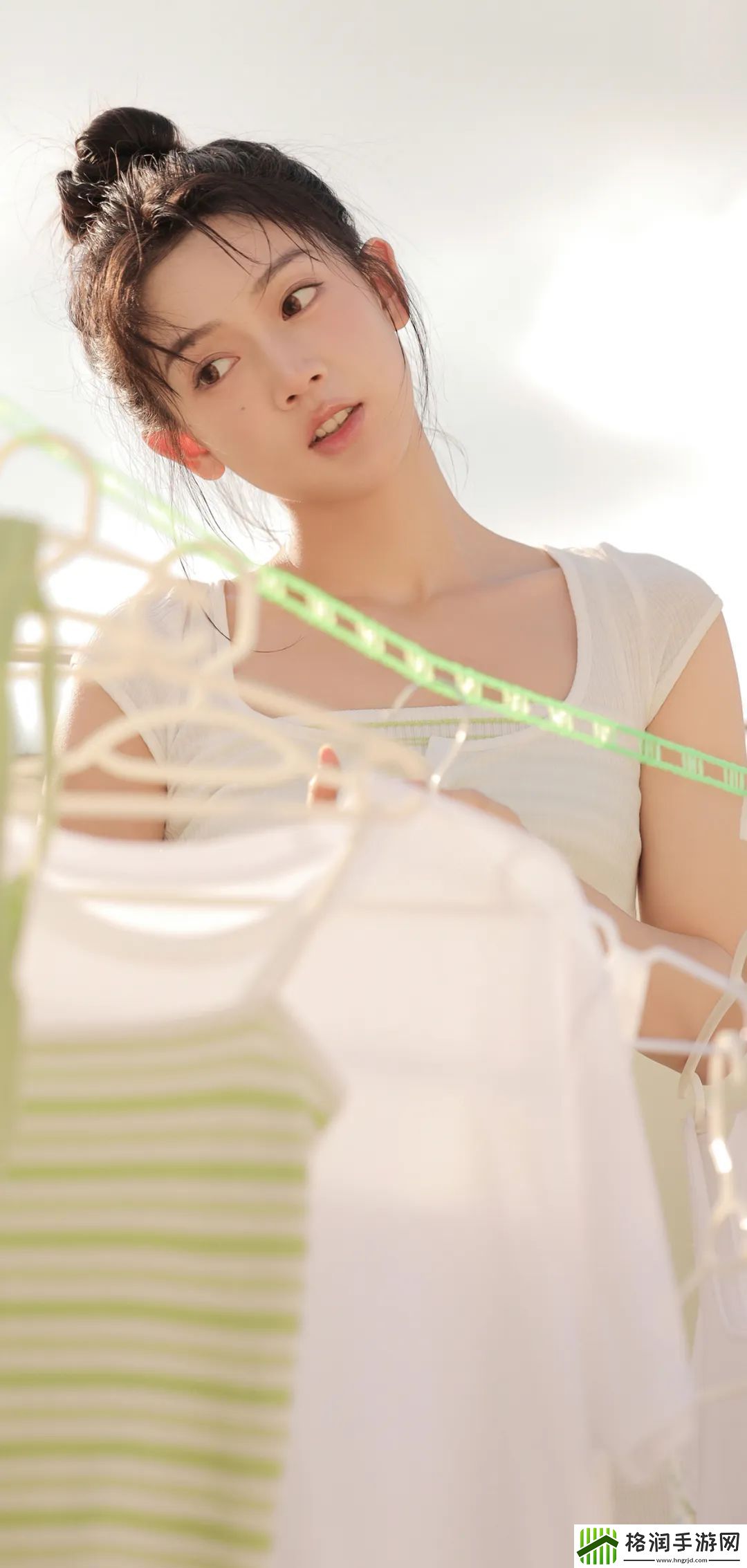 乾隆在马吃小燕子奶