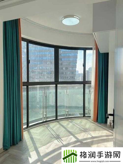 张律渝吕总落地窗