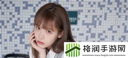 俄罗斯人又更又租中文