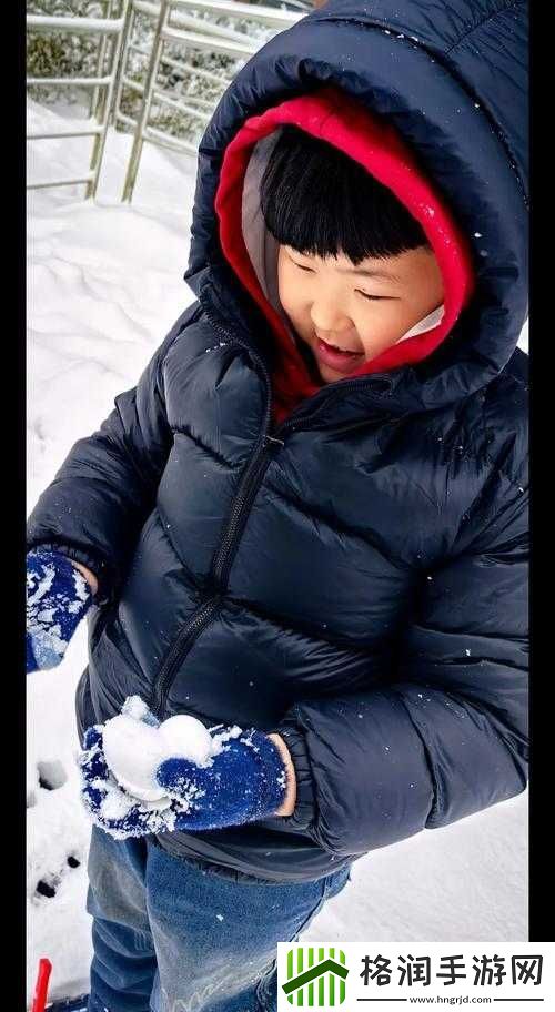 胸前两个大雪球跟着抖动怎么办再次下架