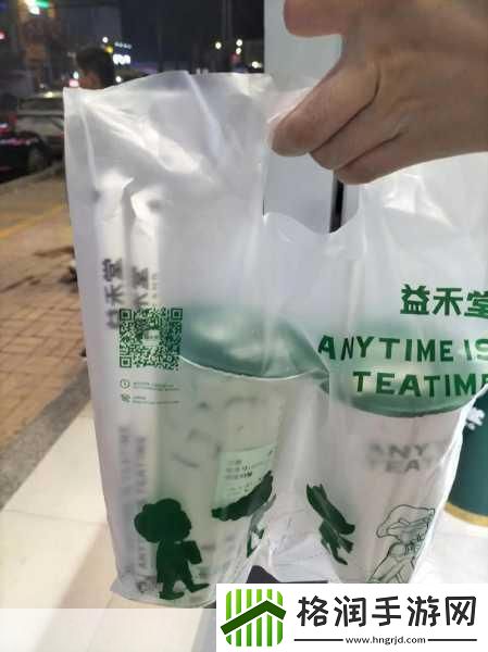 益禾堂被曝使用过期发霉食材益禾堂员工称喝的药不死
