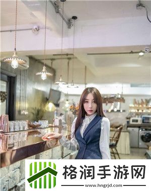 老师穿黑色旗袍用白丝夹到爽终于废除vip