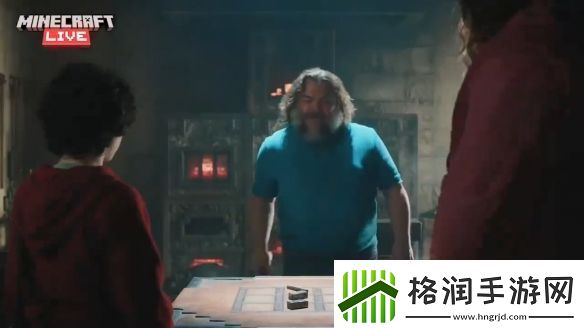 游改电影我的世界“造剑”片段公开！2025年上映