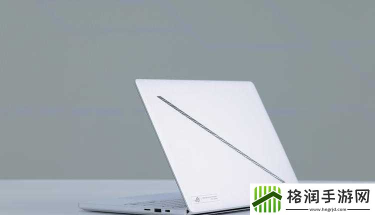 18岁MacbookPro高清