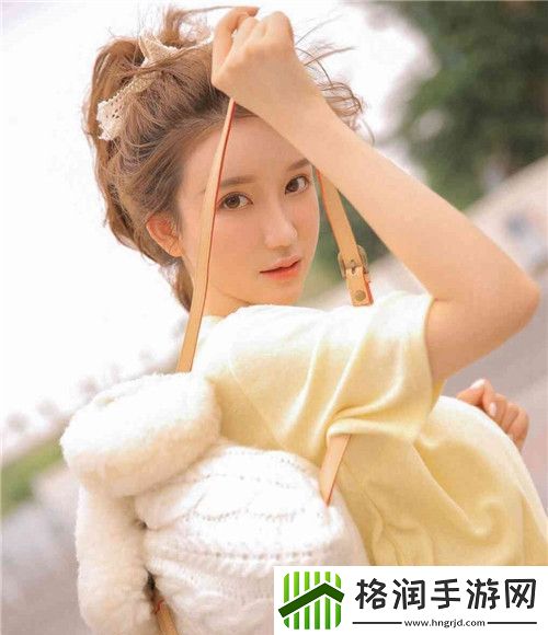 蜜丝婷大草莓和小草莓对比