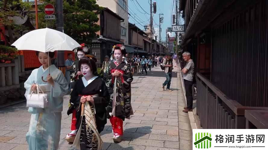 “日本最大胆人文艺术欣赏”