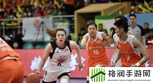 高中女篮比赛盛轮轩t女篮盛宴