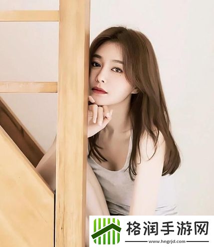 亭亭玉立国色天香九月天