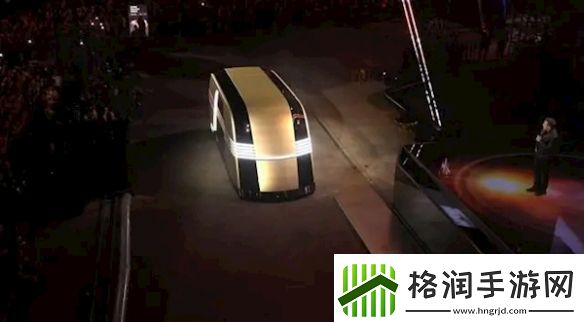 特斯拉推出无人驾驶货车Robovan