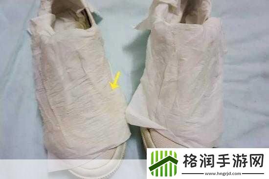 帆布鞋裹上纸巾能防止它变黄主要因为纸巾