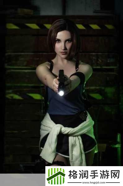 跨界盛宴！国外辣妹COS吉尔惊艳生化危机手游