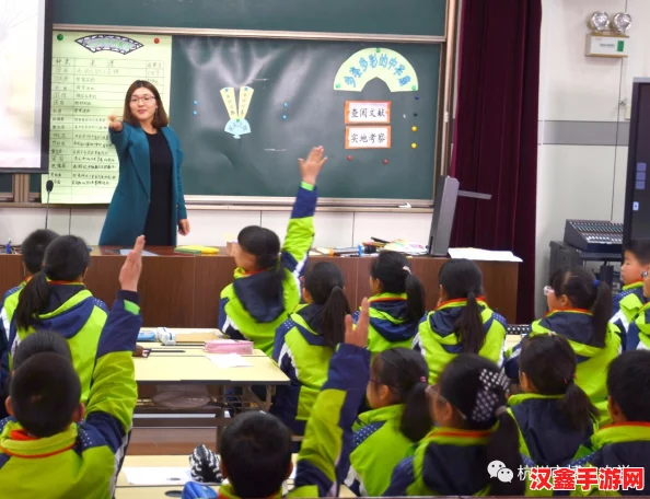 我把英语课代表按着唱