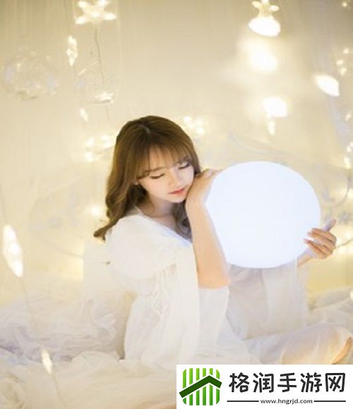 蜜丝婷大草莓和小草莓对比