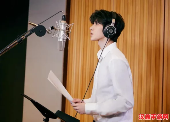 男生把坤坤放进老师圈圈里网友纷纷点评