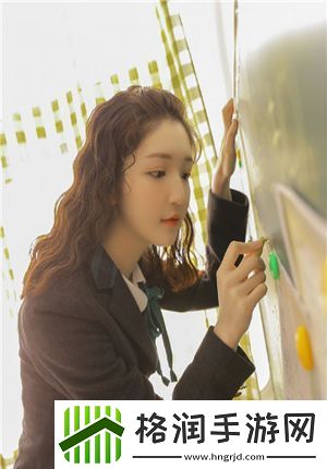 妻子同意三个人一起活动怎么办