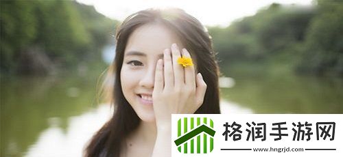 已满十八岁从此进入戴好耳机的