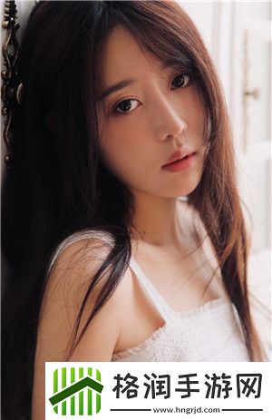 一字**时候唇瓣是打开的吗