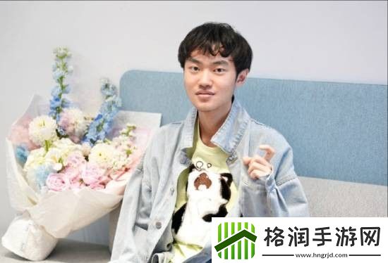 LOL转会期将至knight清空与BLG相关的微博