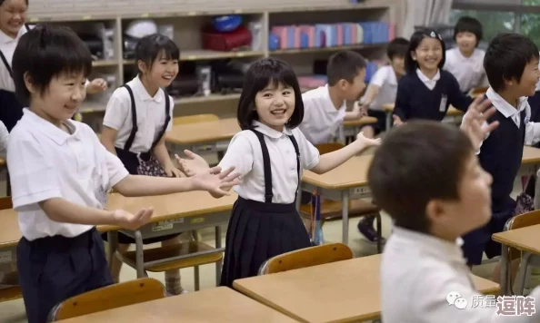 成为全校公交车的日常生活陈懿轩