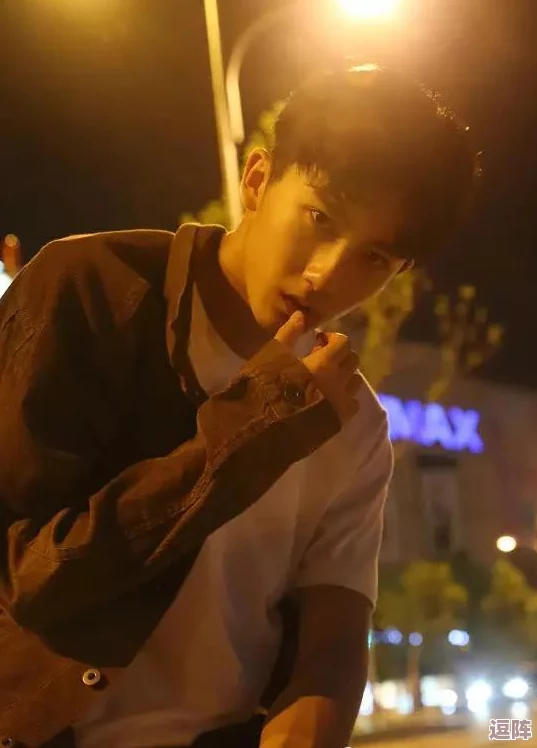 初中时当着舍友面导管